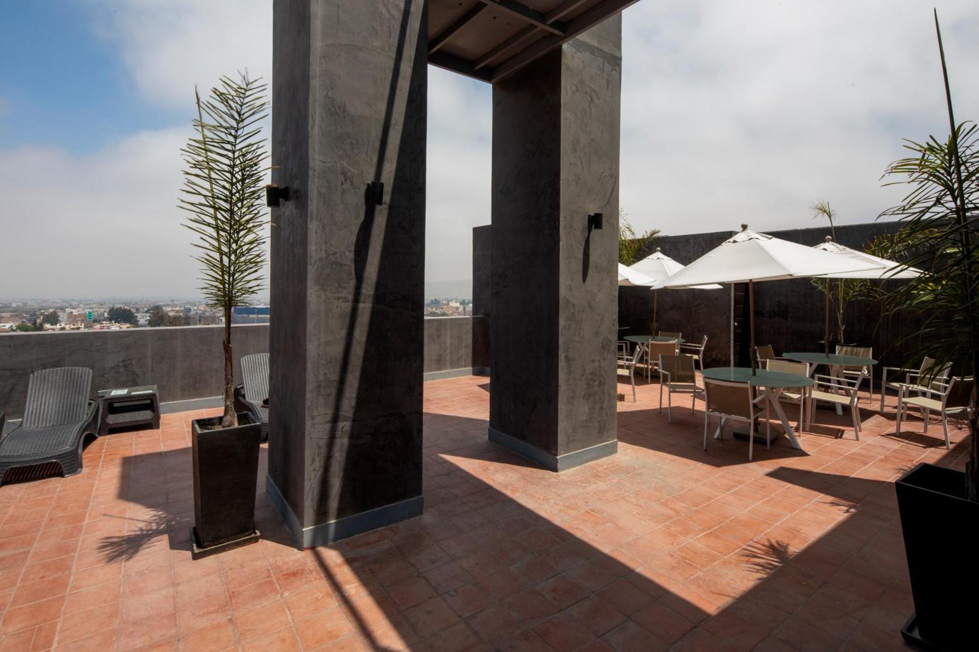 Casa Andina Select Tacna Hotel Bagian luar foto